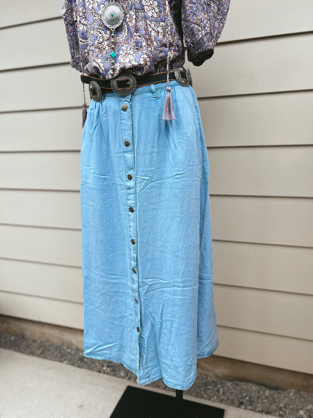 Long Button Skirt