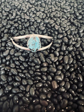 Load image into Gallery viewer, Turquoise Cuff adj.
