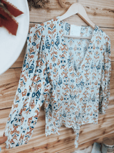 Load image into Gallery viewer, Boho Tie Front Top
